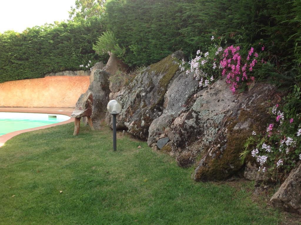 Villa Il Melograno Cannigione Esterno foto