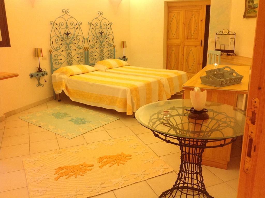 Villa Il Melograno Cannigione Esterno foto