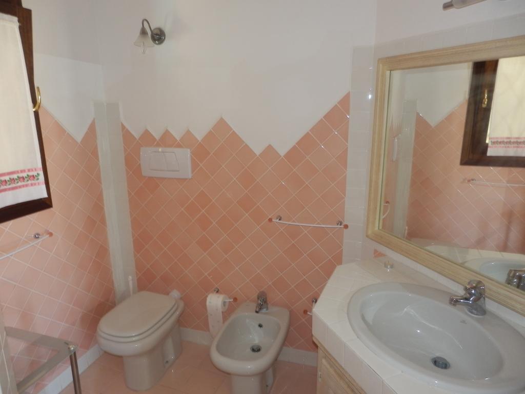 Villa Il Melograno Cannigione Esterno foto
