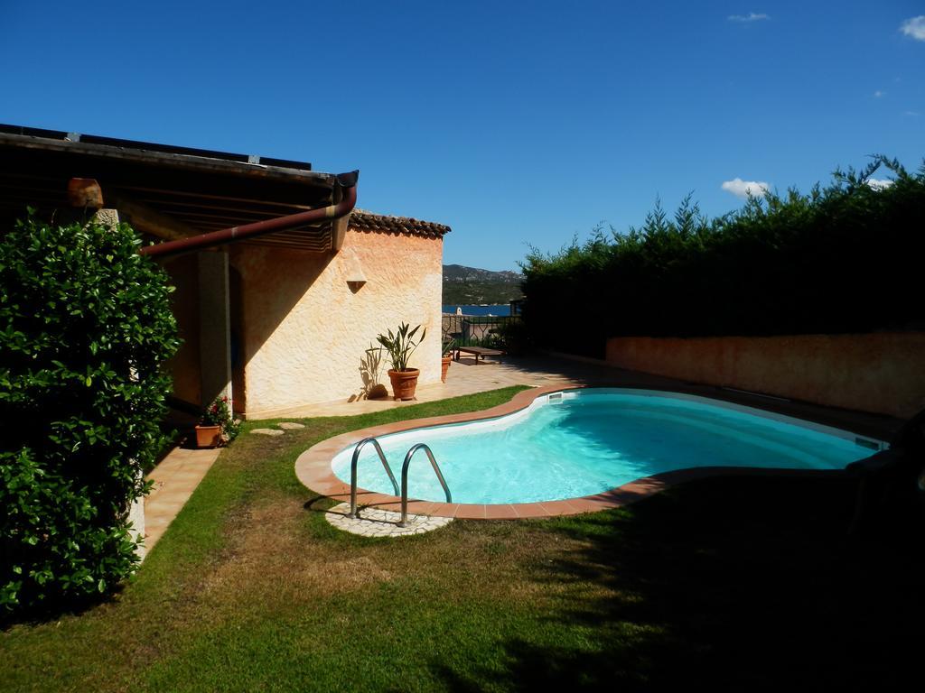 Villa Il Melograno Cannigione Esterno foto
