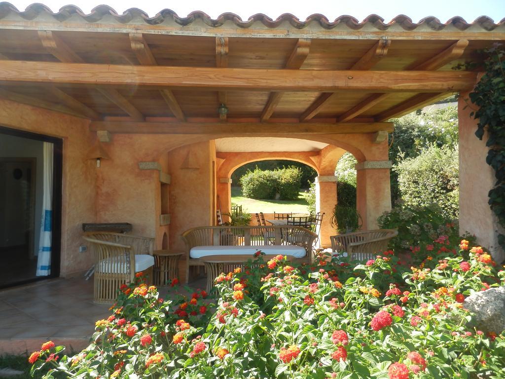 Villa Il Melograno Cannigione Esterno foto