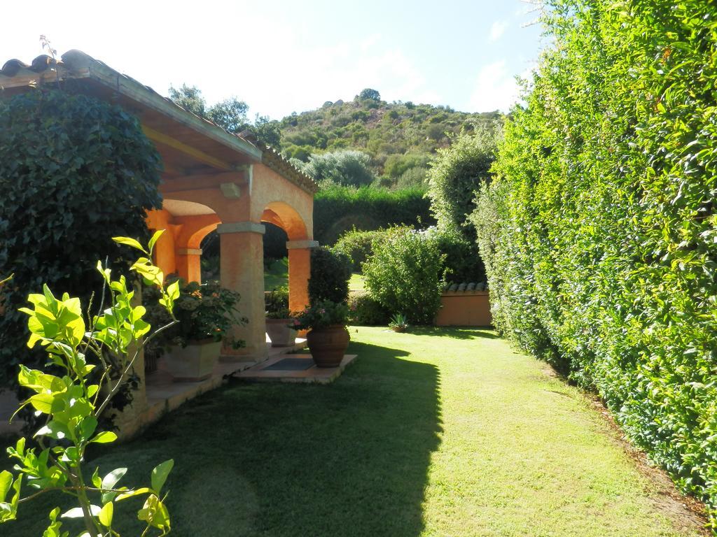 Villa Il Melograno Cannigione Esterno foto