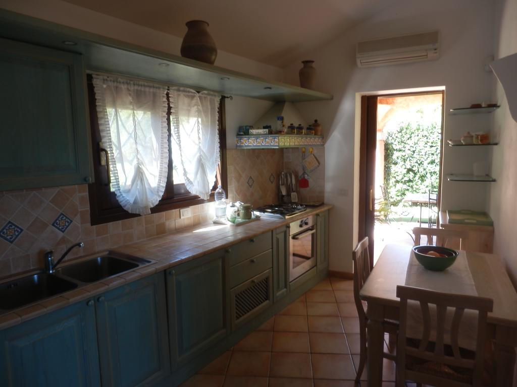 Villa Il Melograno Cannigione Esterno foto